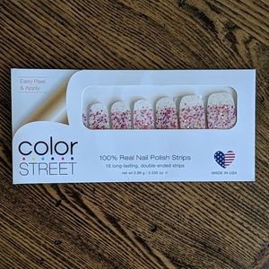 Color Street Cannes-Fetti nail polish strips